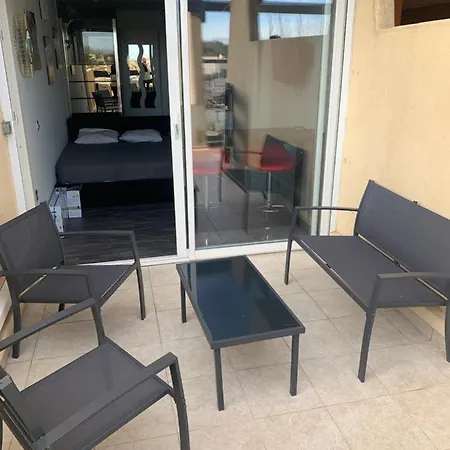 Appartement Nid Douillet Dans Les Coursives Du Village Naturiste Du Cap D Agde